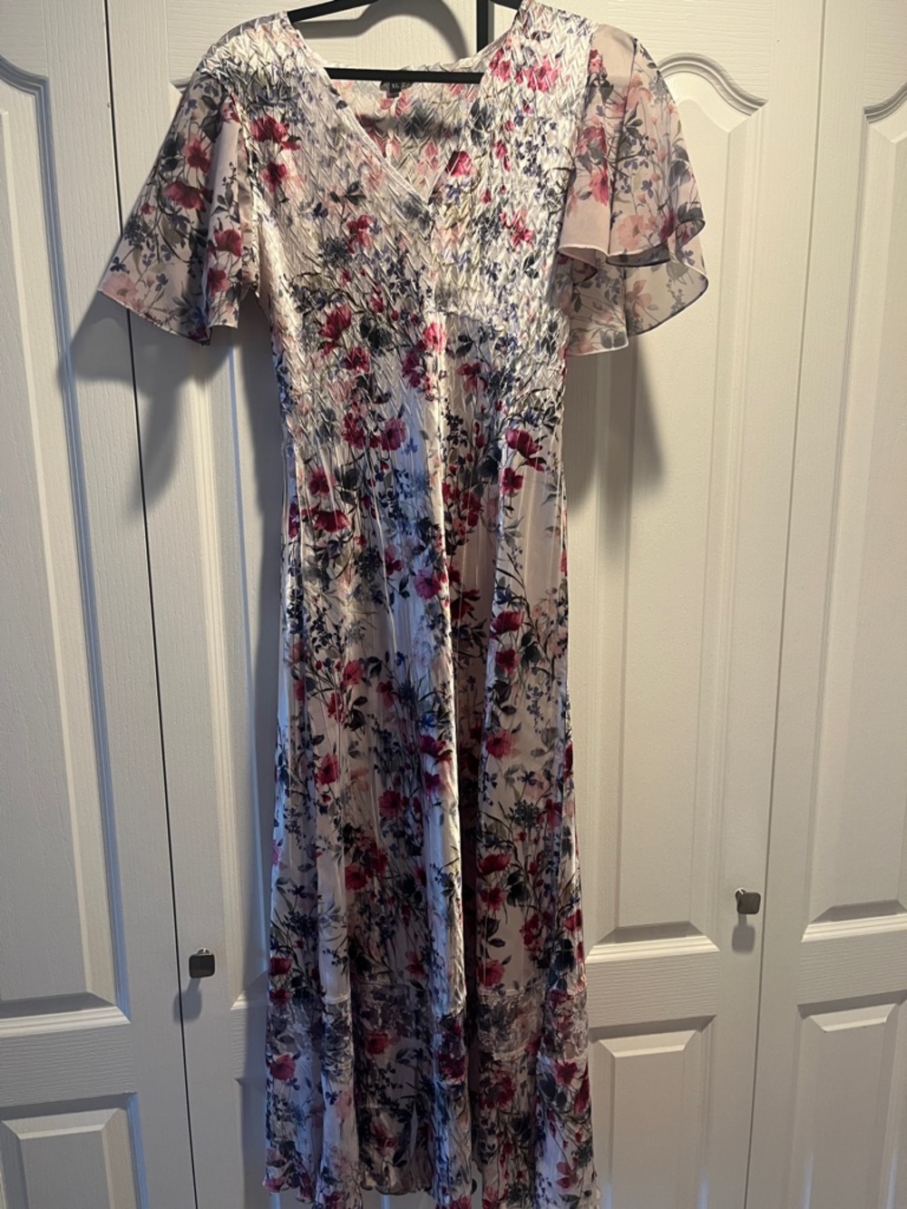 Floral V-Neck Maxi Dress in Blush and Red Floral